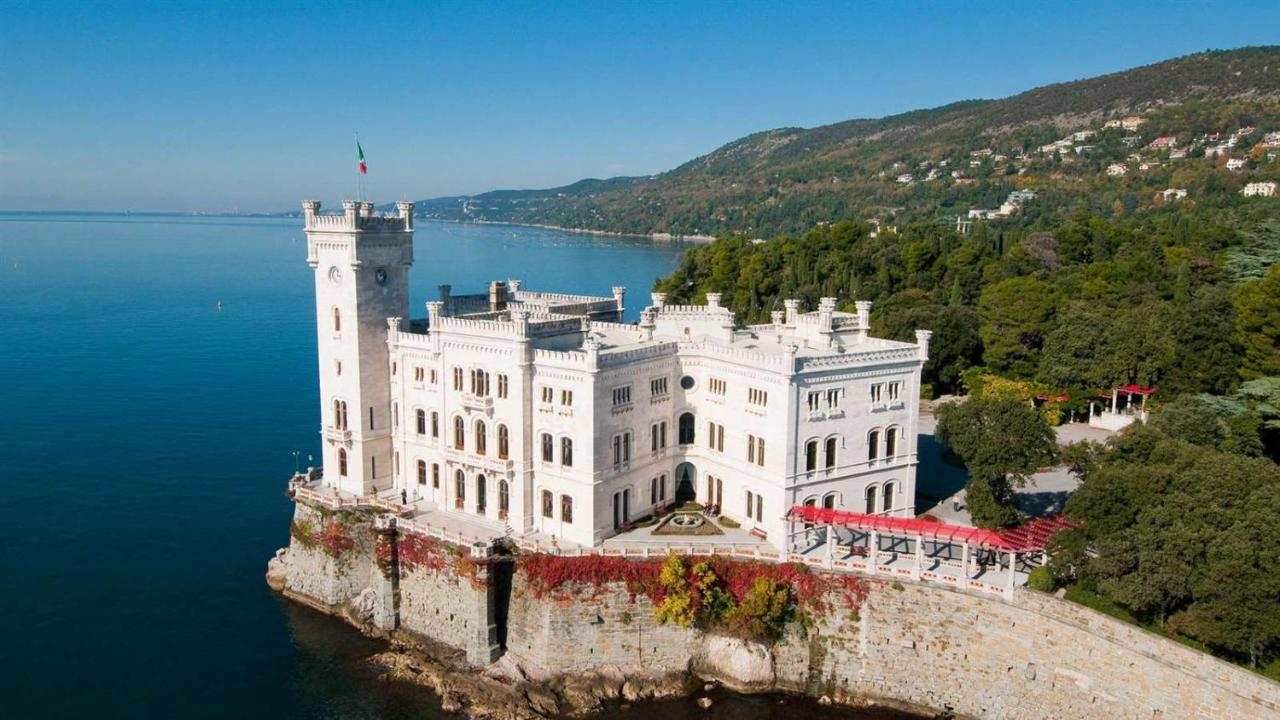 Rifugio Hemingway, Trieste Centro Con Parcheggio Exterior foto